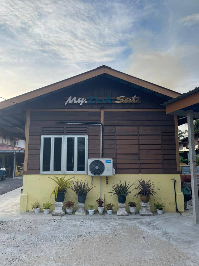 Homestay 1 exterior front view