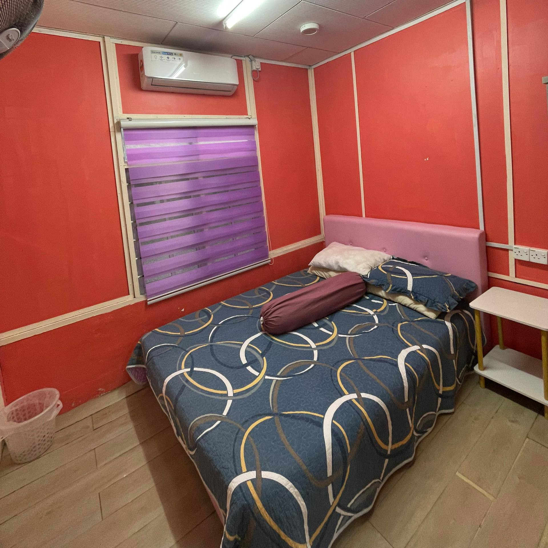 Bedroom/Living Room