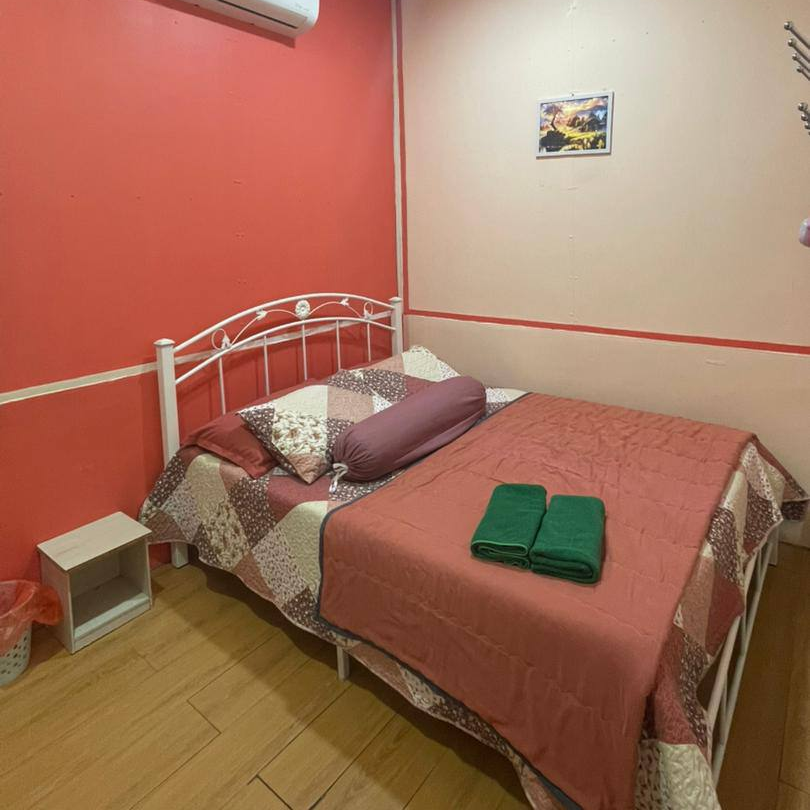 Bedroom/Living Room